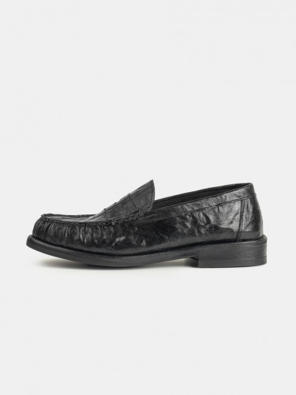 10090 BK PENNY LOAFERS