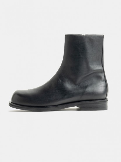 60065 BK ZIP UP BOOTS