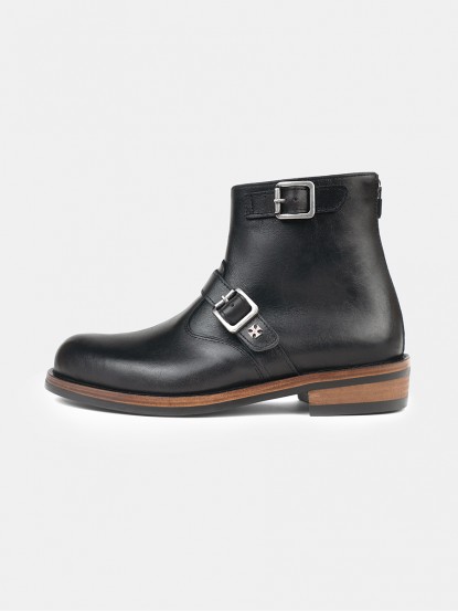 60058 BKC CROSS ENGINEER BOOTS